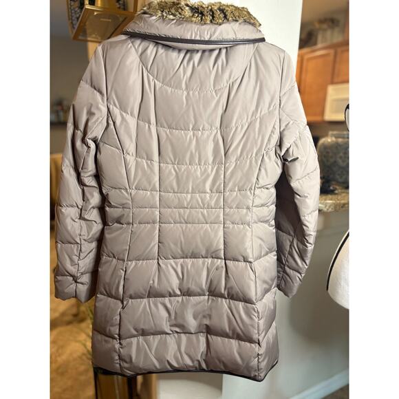 Cole Haan Women's Hidden Hood Puffer Coat in Cashew Size Small 2-6 MSRP $298 - Picture 9 of 10